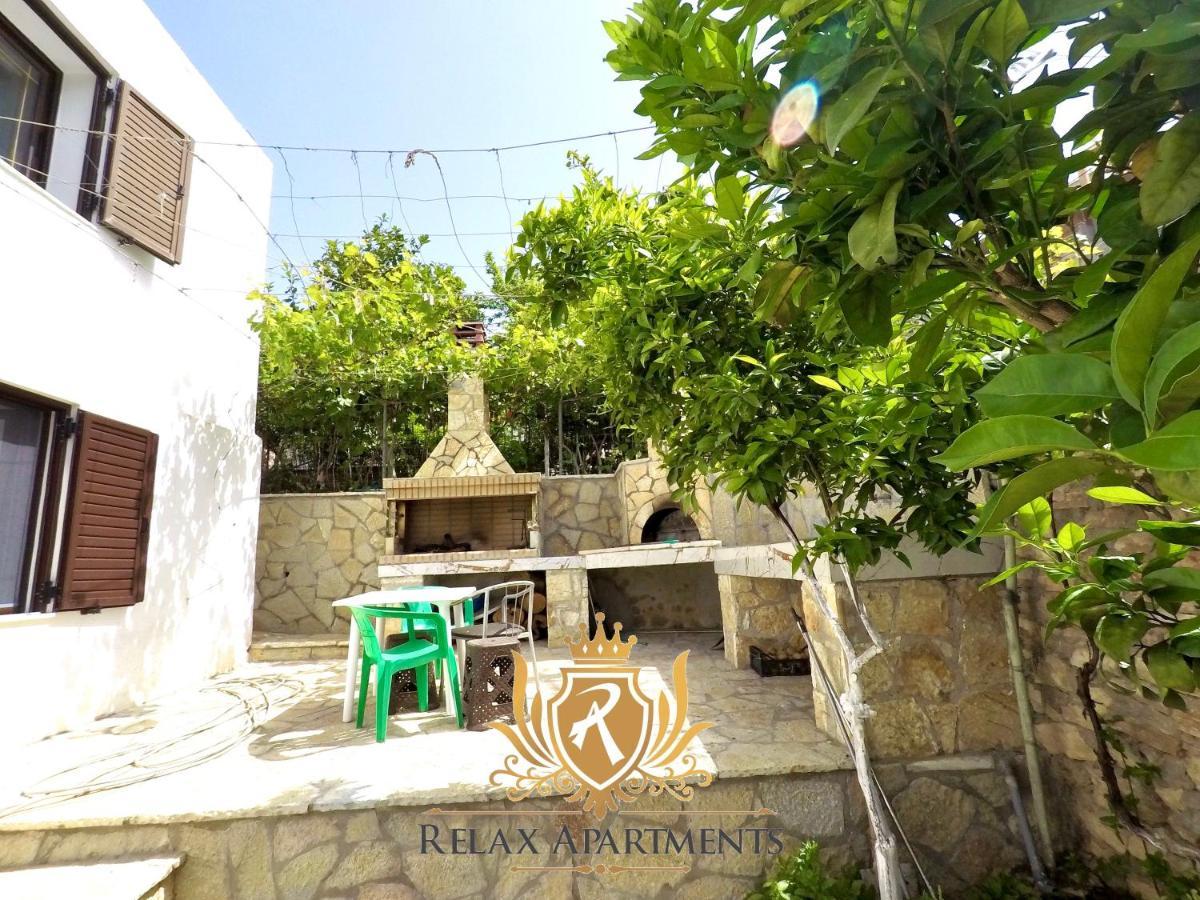 Paradise Palm Beach Apartment In ساراندا المظهر الخارجي الصورة