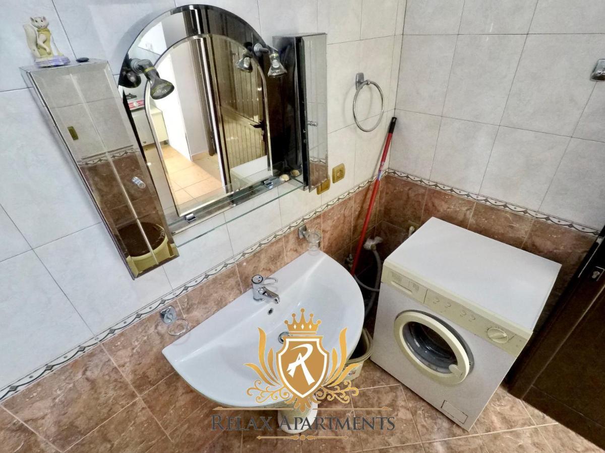 Paradise Palm Beach Apartment In ساراندا المظهر الخارجي الصورة